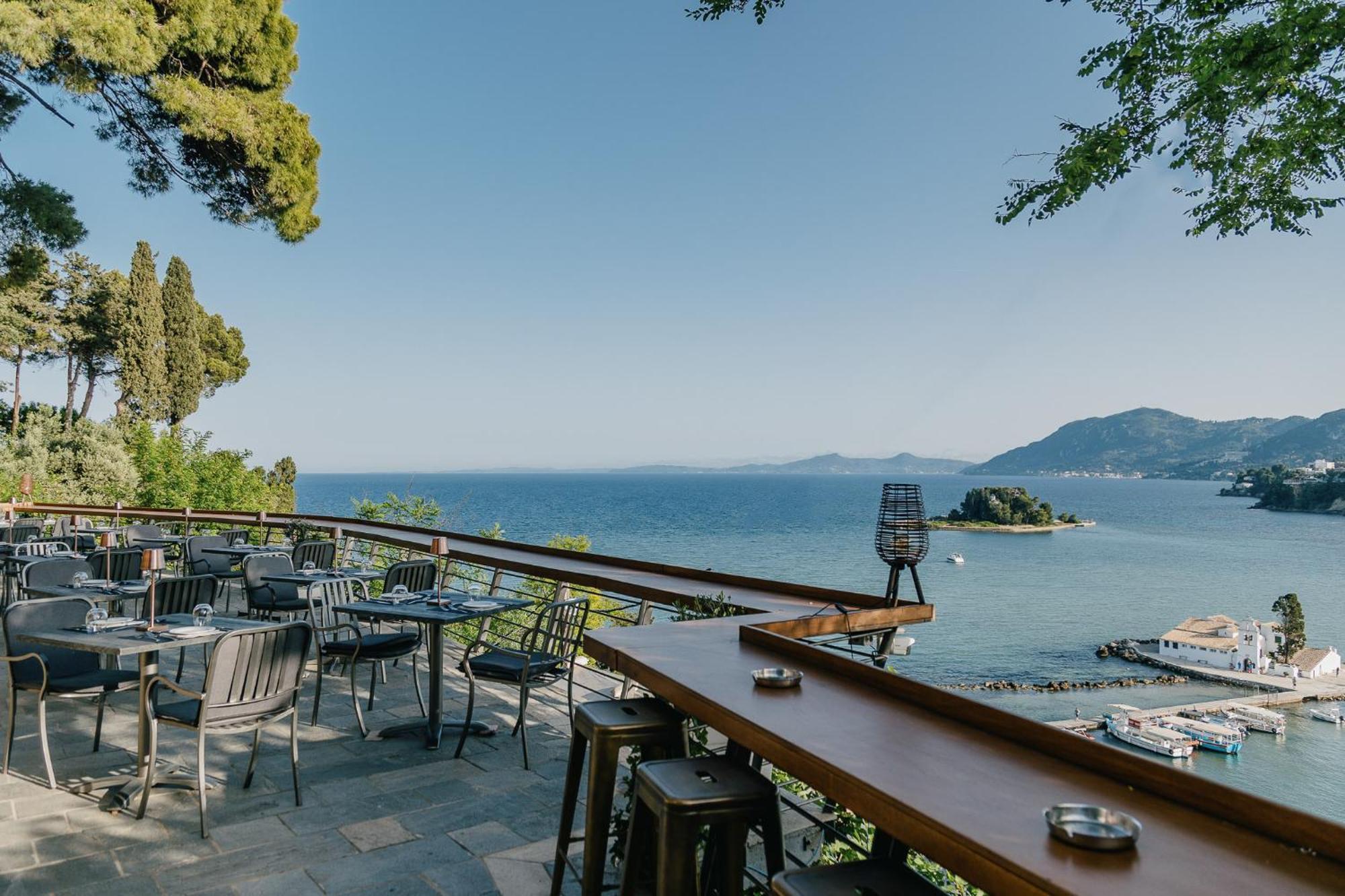Corfu Holiday Palace Perama  Exterior photo View of the Gulf of Pag from the town of Pag