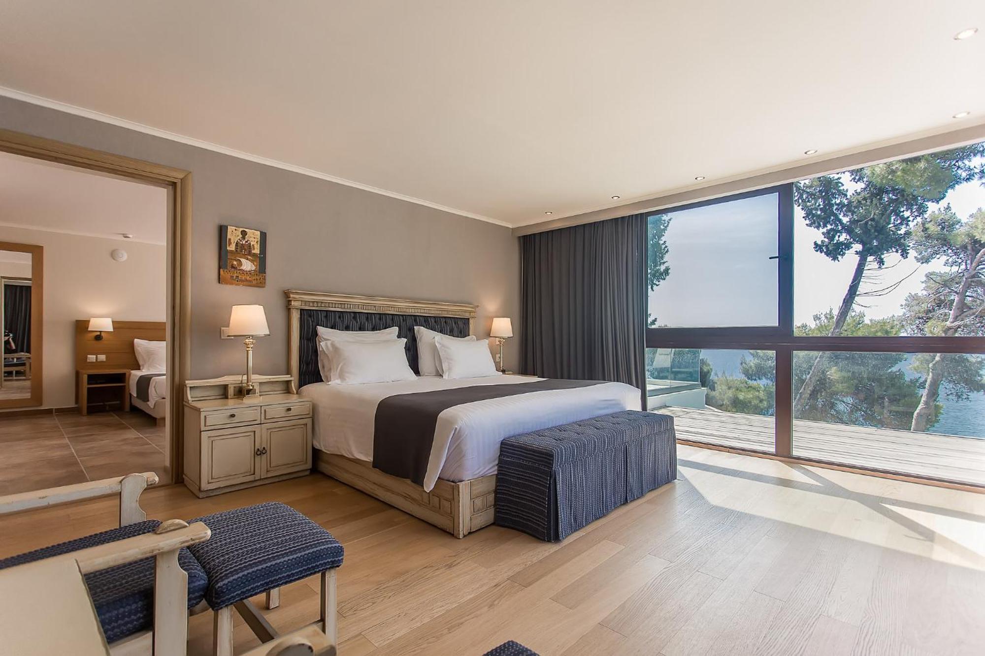 Corfu Holiday Palace Perama  Exterior photo A bedroom at the hotel
