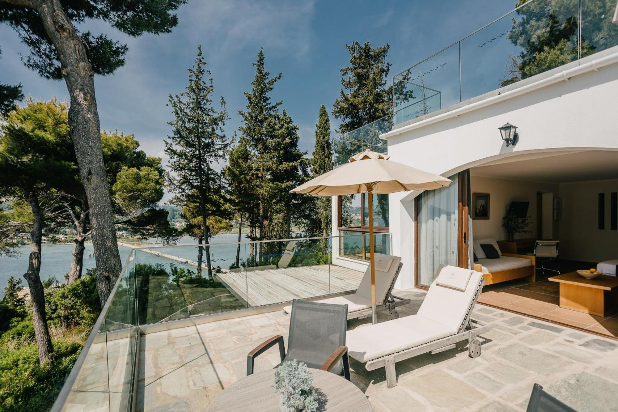 Corfu Holiday Palace Perama  Exterior photo Villa at the resort