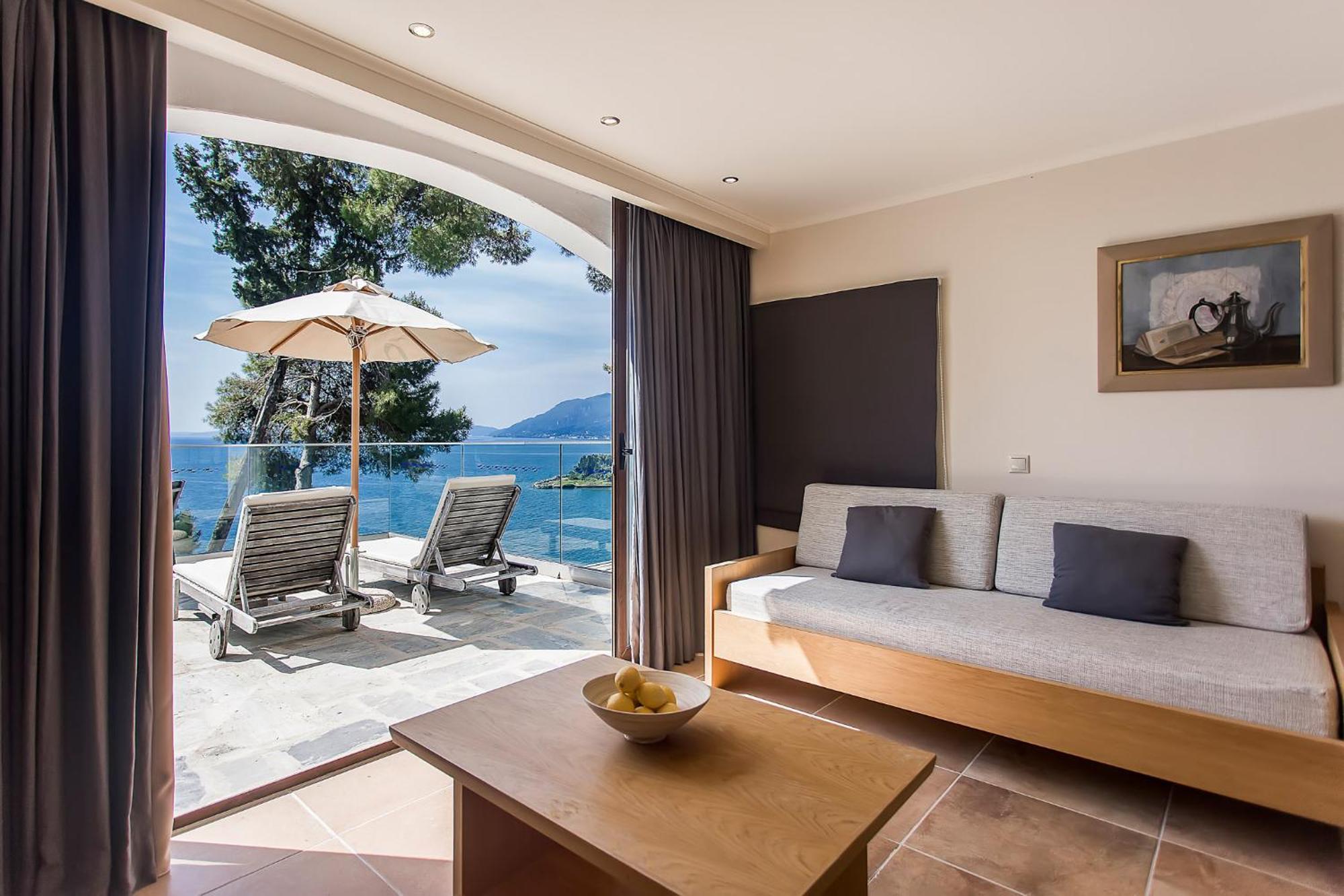 Corfu Holiday Palace Perama  Exterior photo Suite at the Hotel