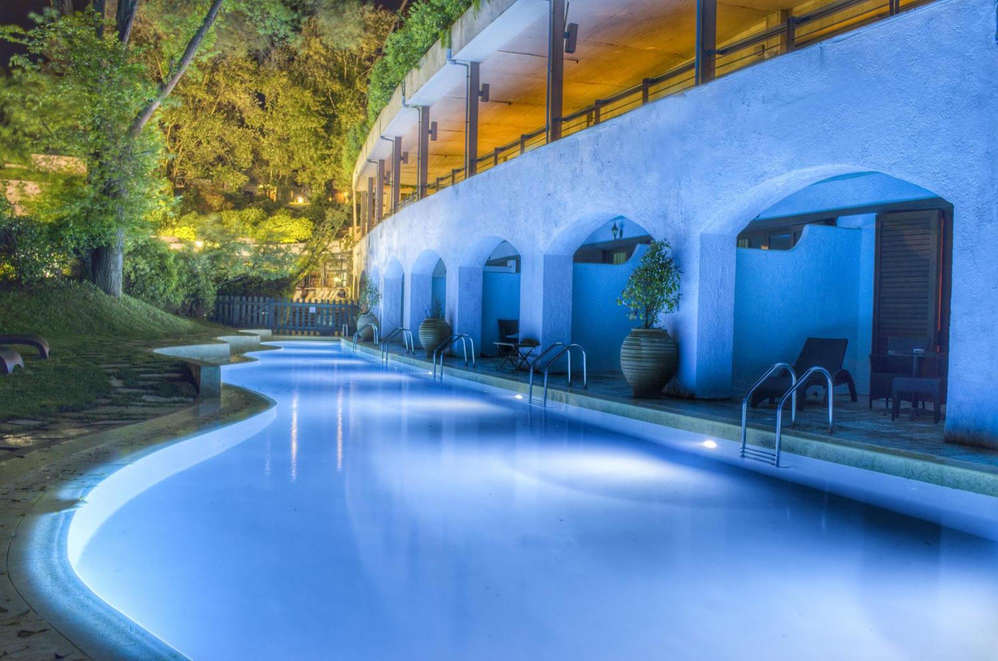 Corfu Holiday Palace Perama  Exterior photo The swimming pool at the hotel