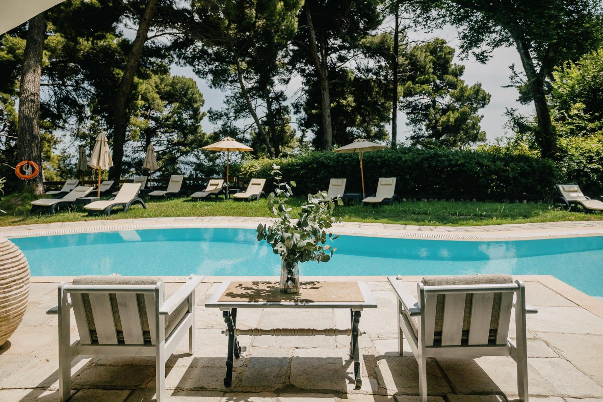 Corfu Holiday Palace Perama  Exterior photo The swimming pool at the Hotel